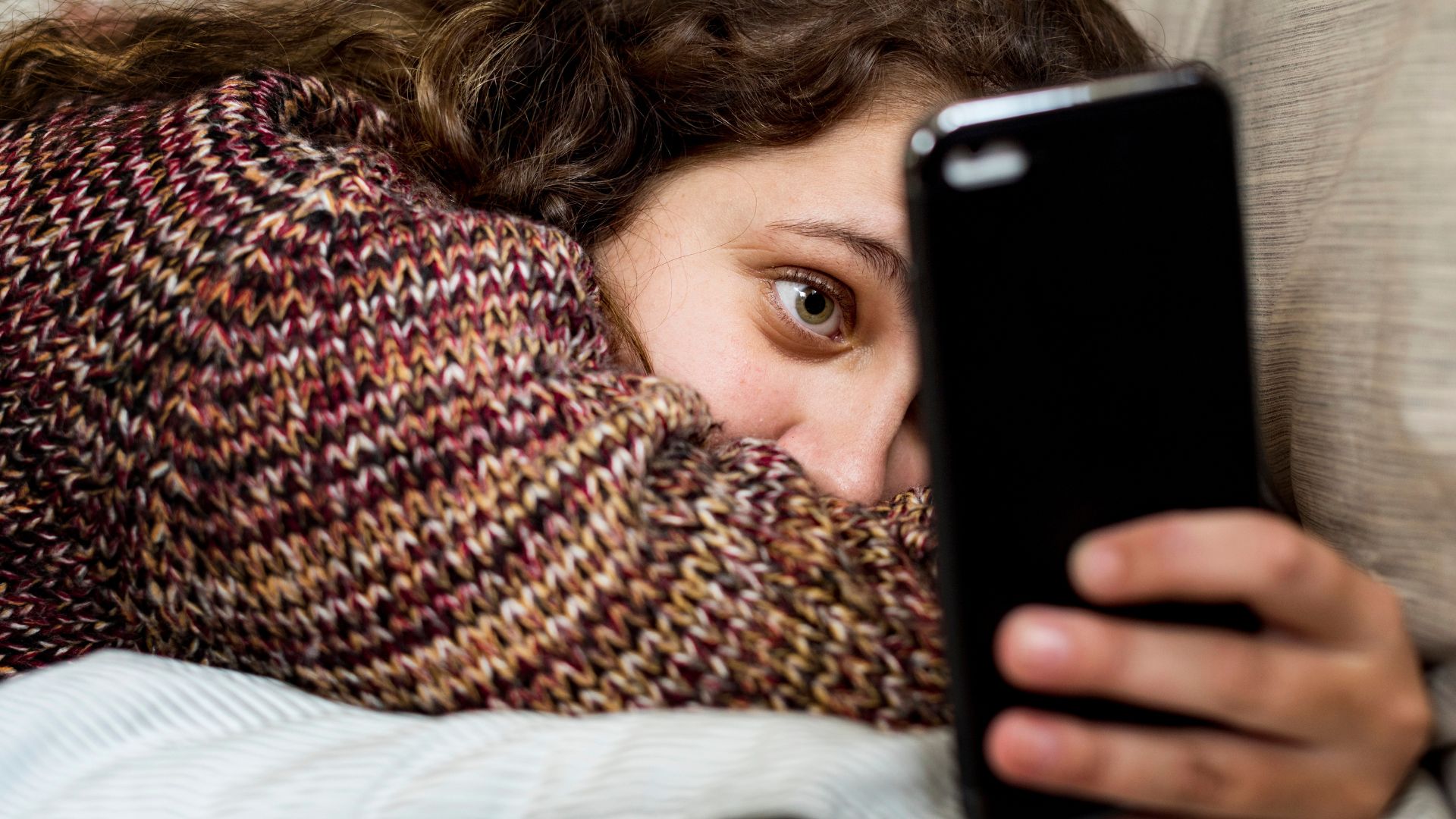 Child using cell phone