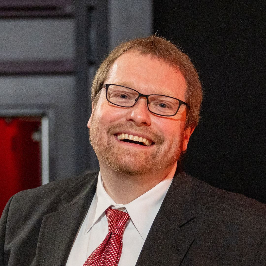 Chris Maund headshot